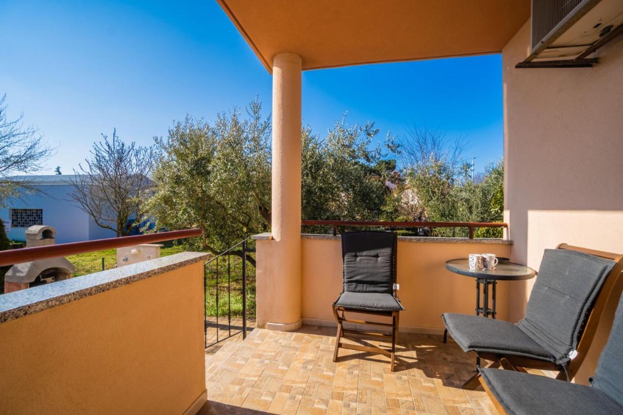 Moreri Garden Novigrad  Bagian luar foto